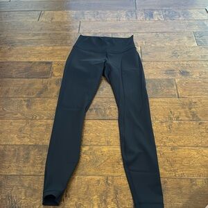 Black wunder under Lululemon leggings